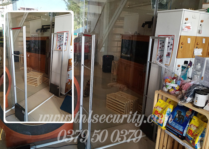 Lap-dat-cong-tu-chong-trom-cho-nha-rieng-tai-quan-2